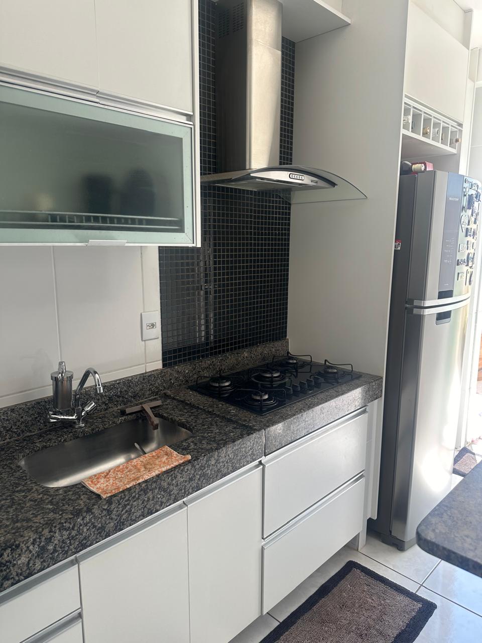 Apartamento à venda com 3 quartos, 86m² - Foto 11