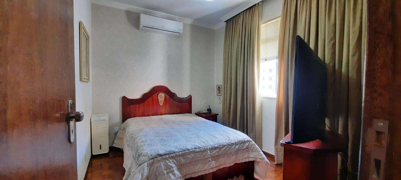 Apartamento à venda com 2 quartos, 90m² - Foto 12