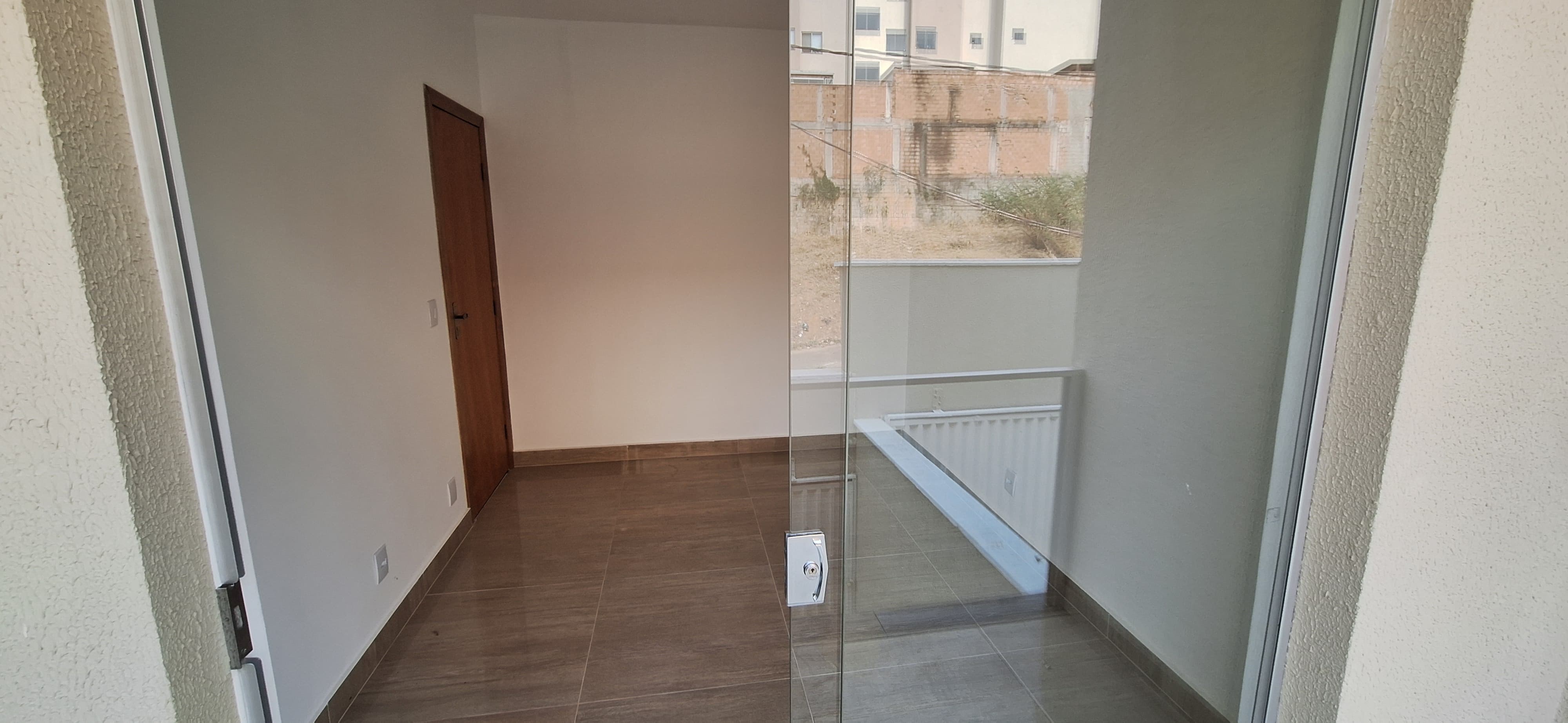 Casa à venda com 3 quartos, 145m² - Foto 8