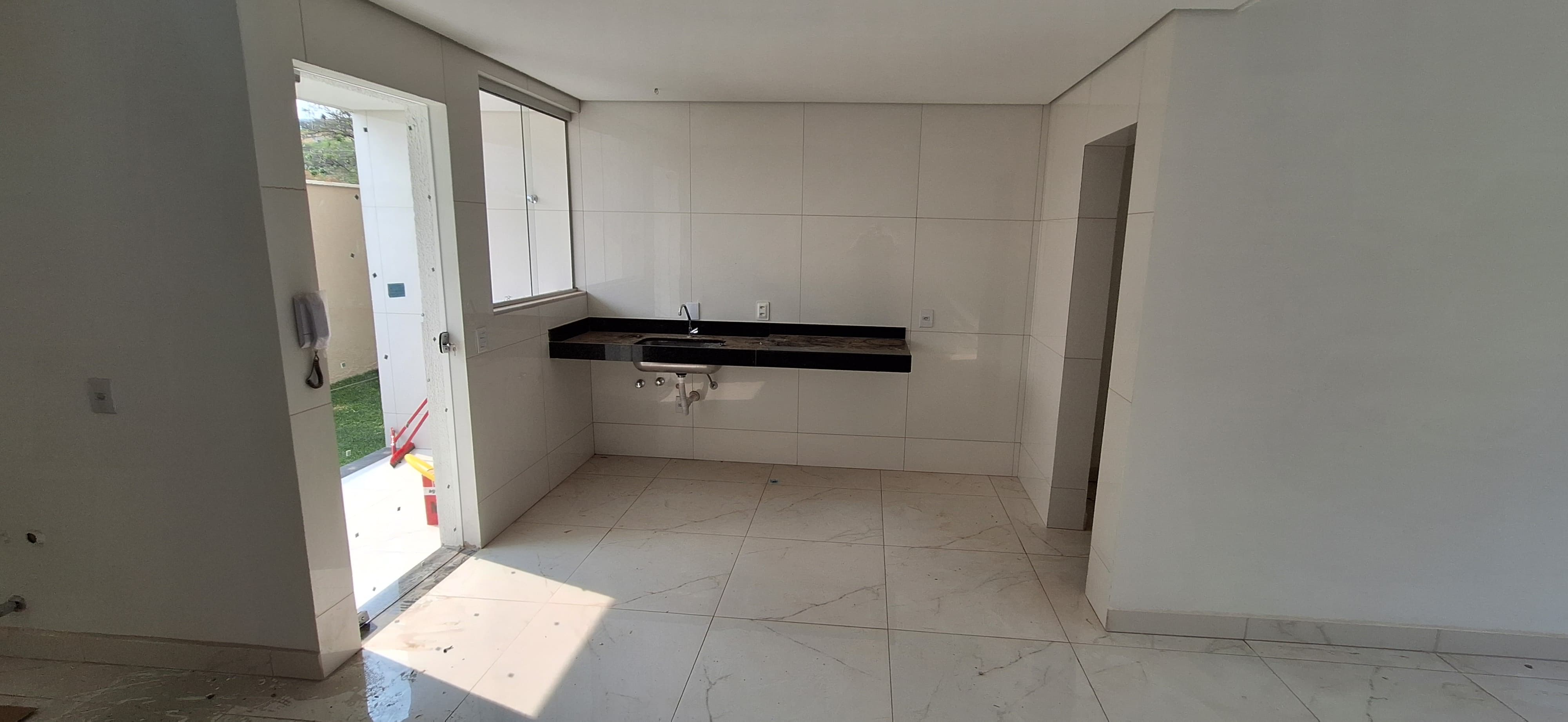 Casa à venda com 3 quartos, 145m² - Foto 11