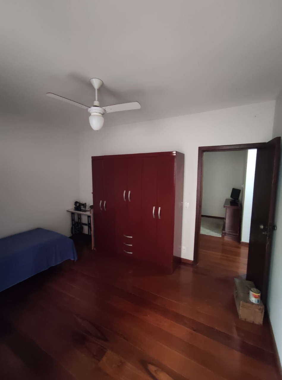 Casa para alugar com 5 quartos, 312m² - Foto 23