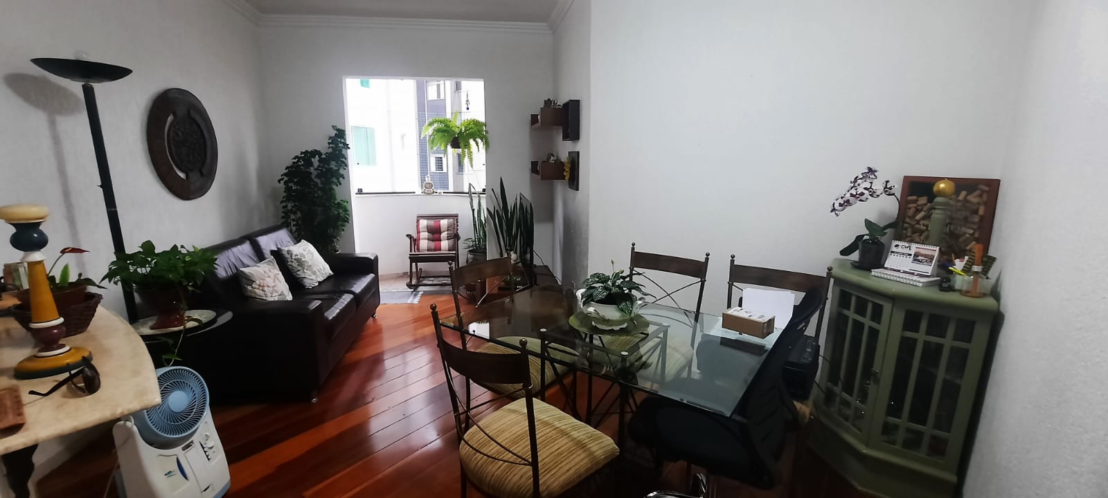 Apartamento à venda com 3 quartos, 95m² - Foto 1