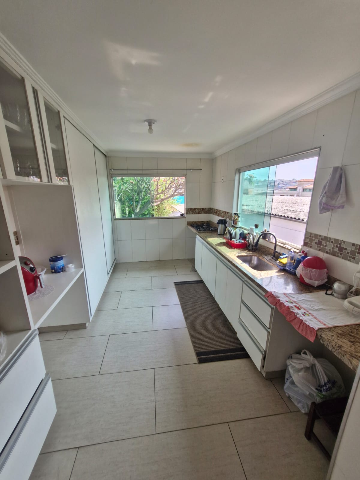 Casa à venda com 3 quartos, 360m² - Foto 15