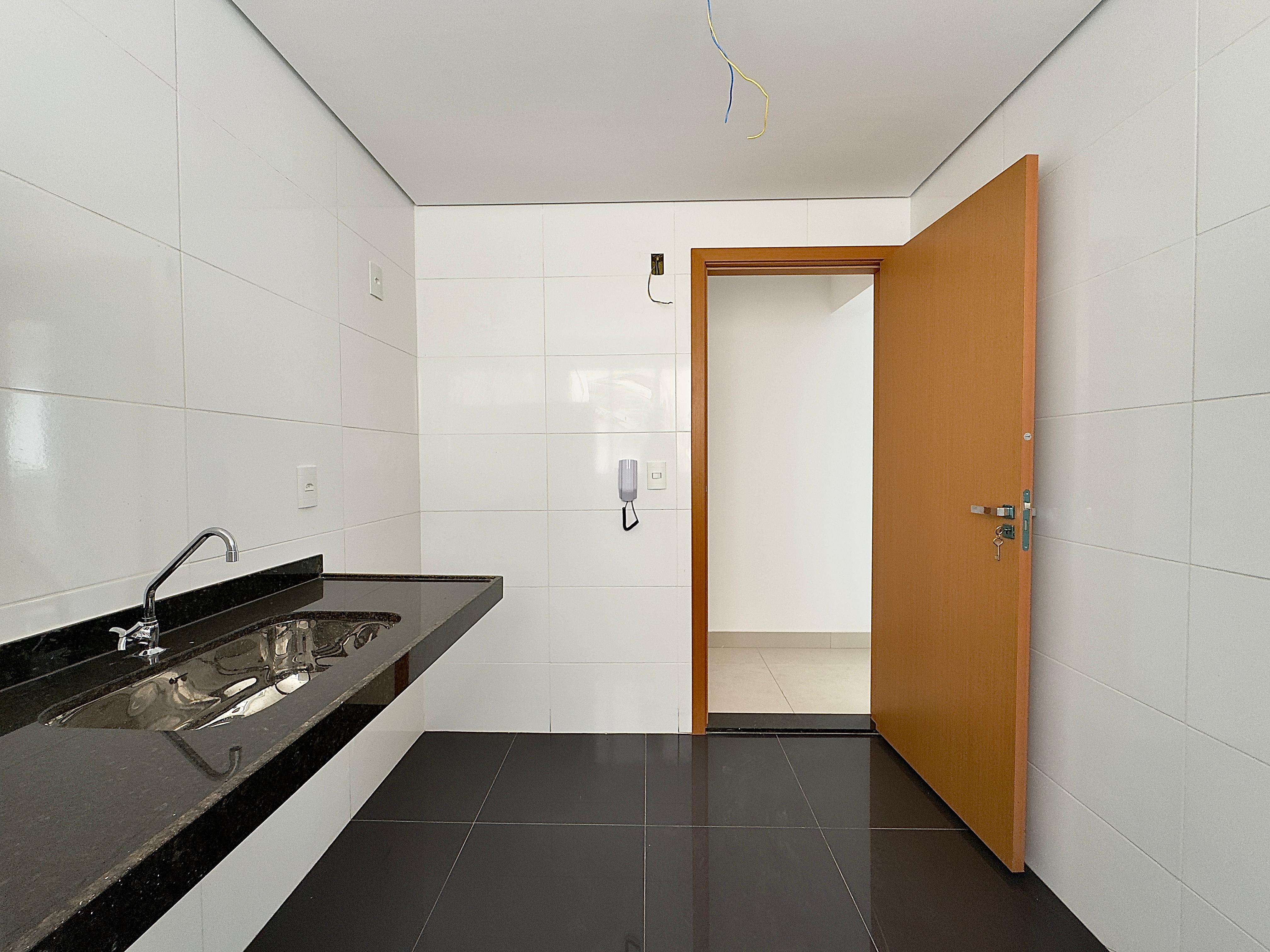 Apartamento à venda com 3 quartos, 72m² - Foto 4