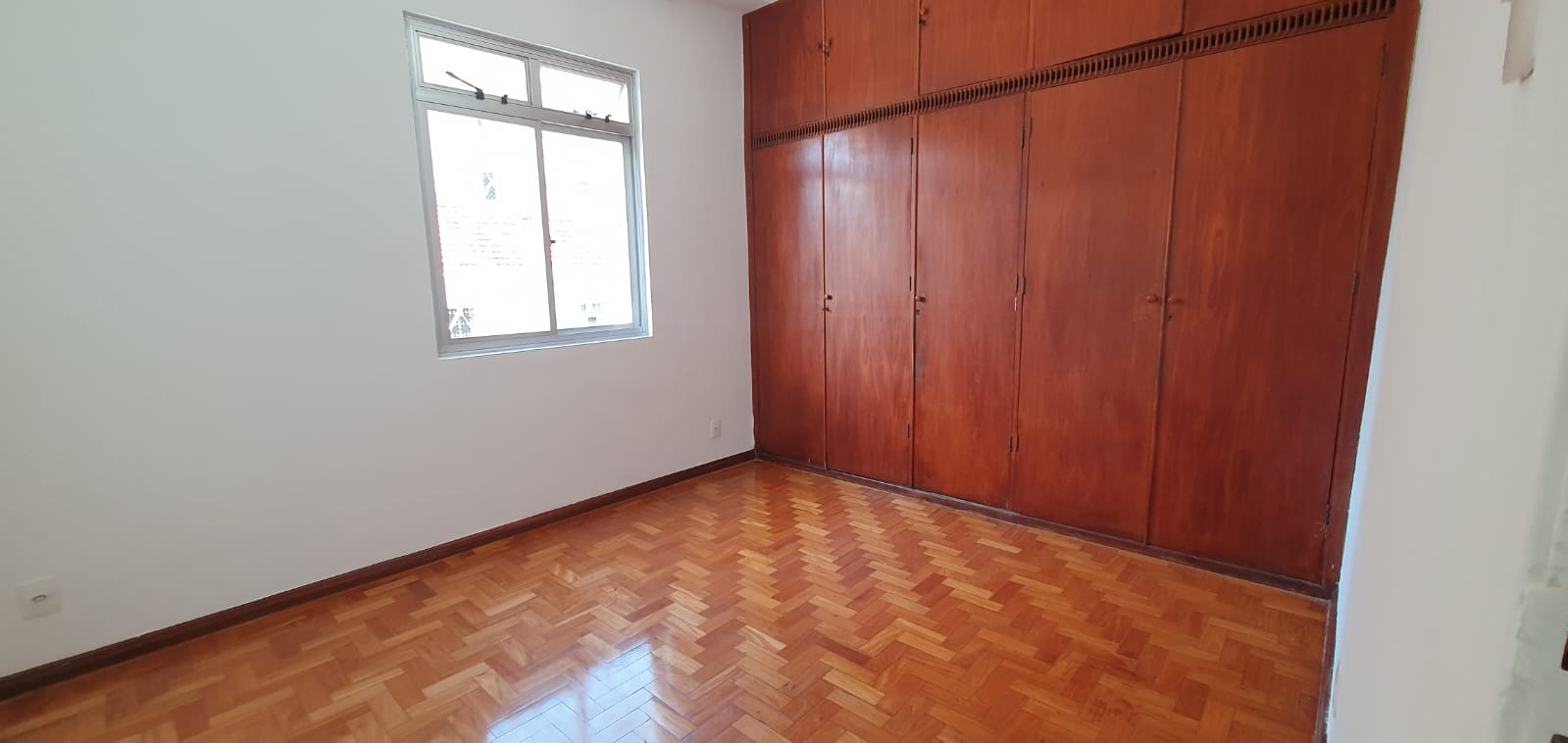 Apartamento para alugar com 3 quartos, 120m² - Foto 10