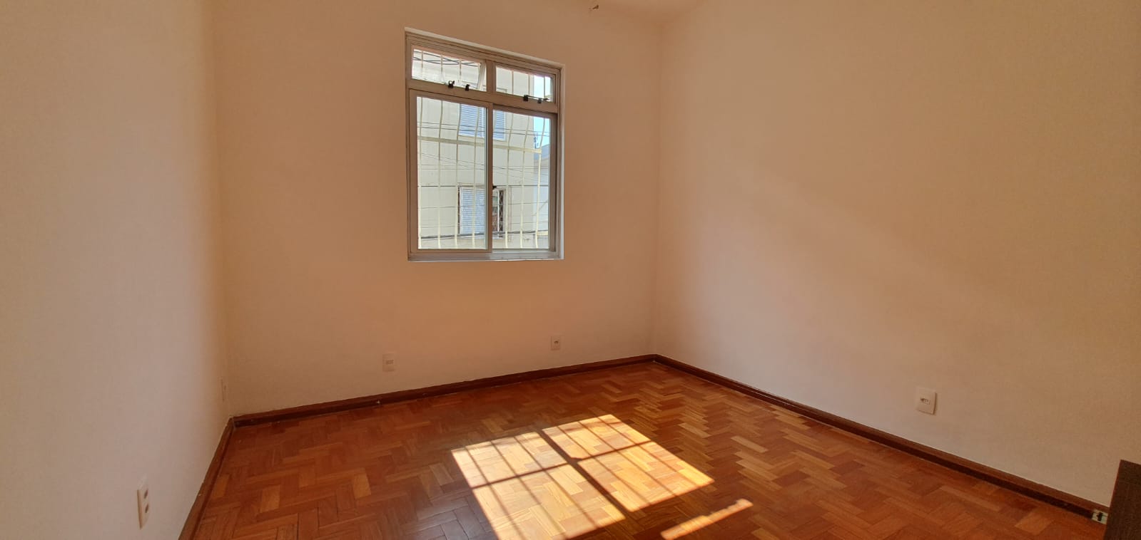 Apartamento para alugar com 3 quartos, 120m² - Foto 6