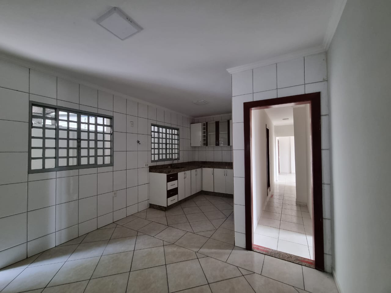 Apartamento para alugar com 2 quartos, 70m² - Foto 17