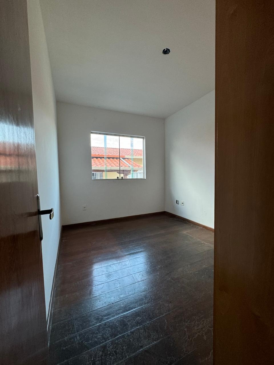 Casa à venda com 4 quartos, 290m² - Foto 10