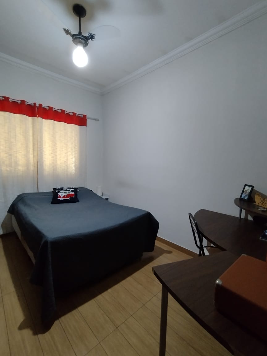 Casa à venda com 3 quartos, 300m² - Foto 23