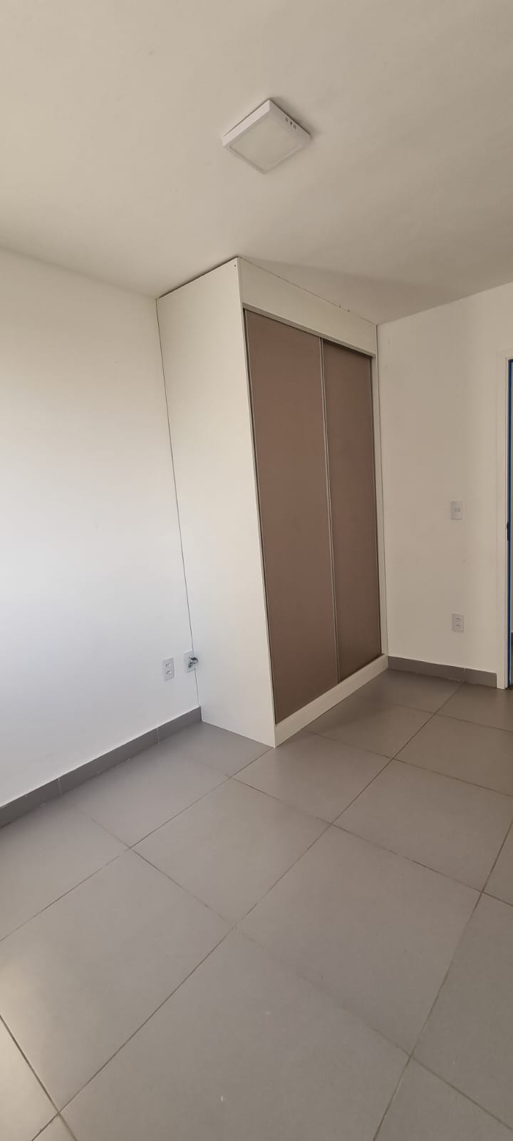 Apartamento à venda com 2 quartos, 69m² - Foto 3