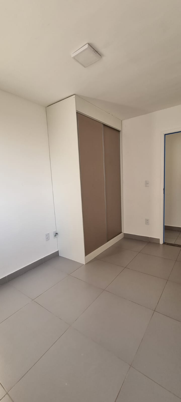 Apartamento à venda com 2 quartos, 69m² - Foto 4