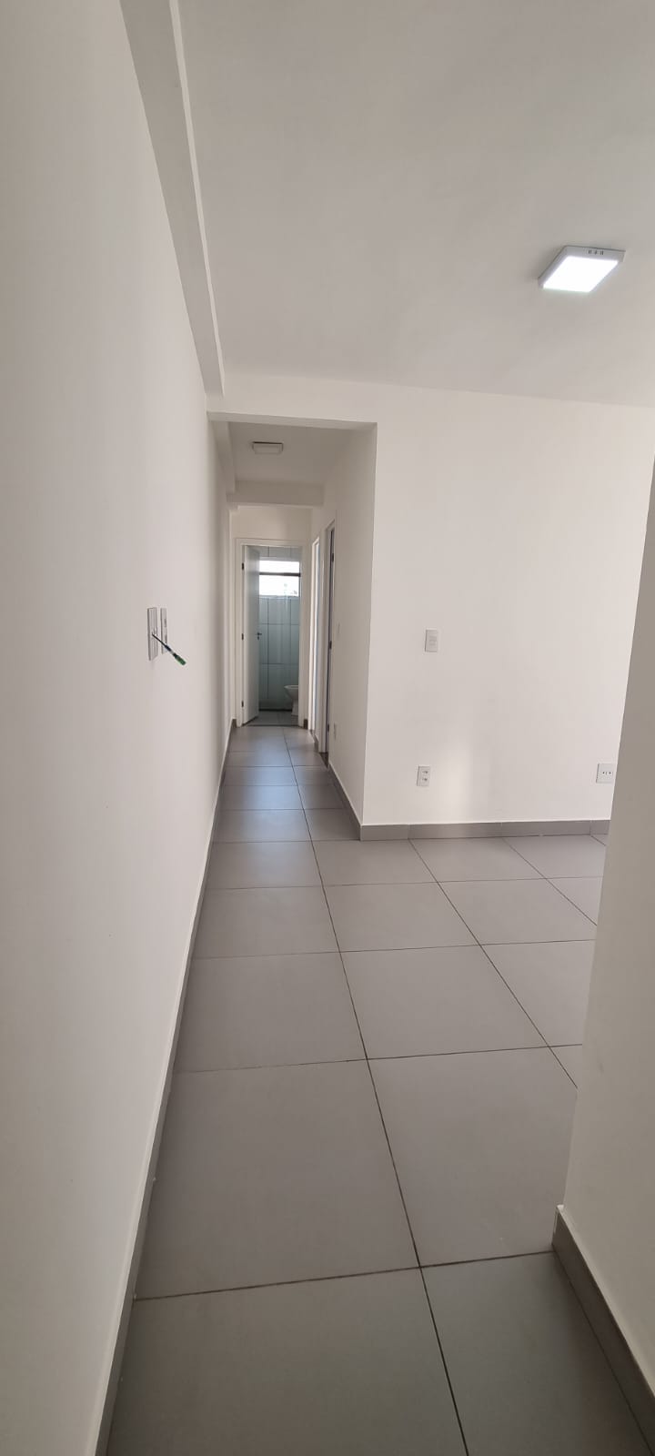 Apartamento à venda com 2 quartos, 69m² - Foto 5