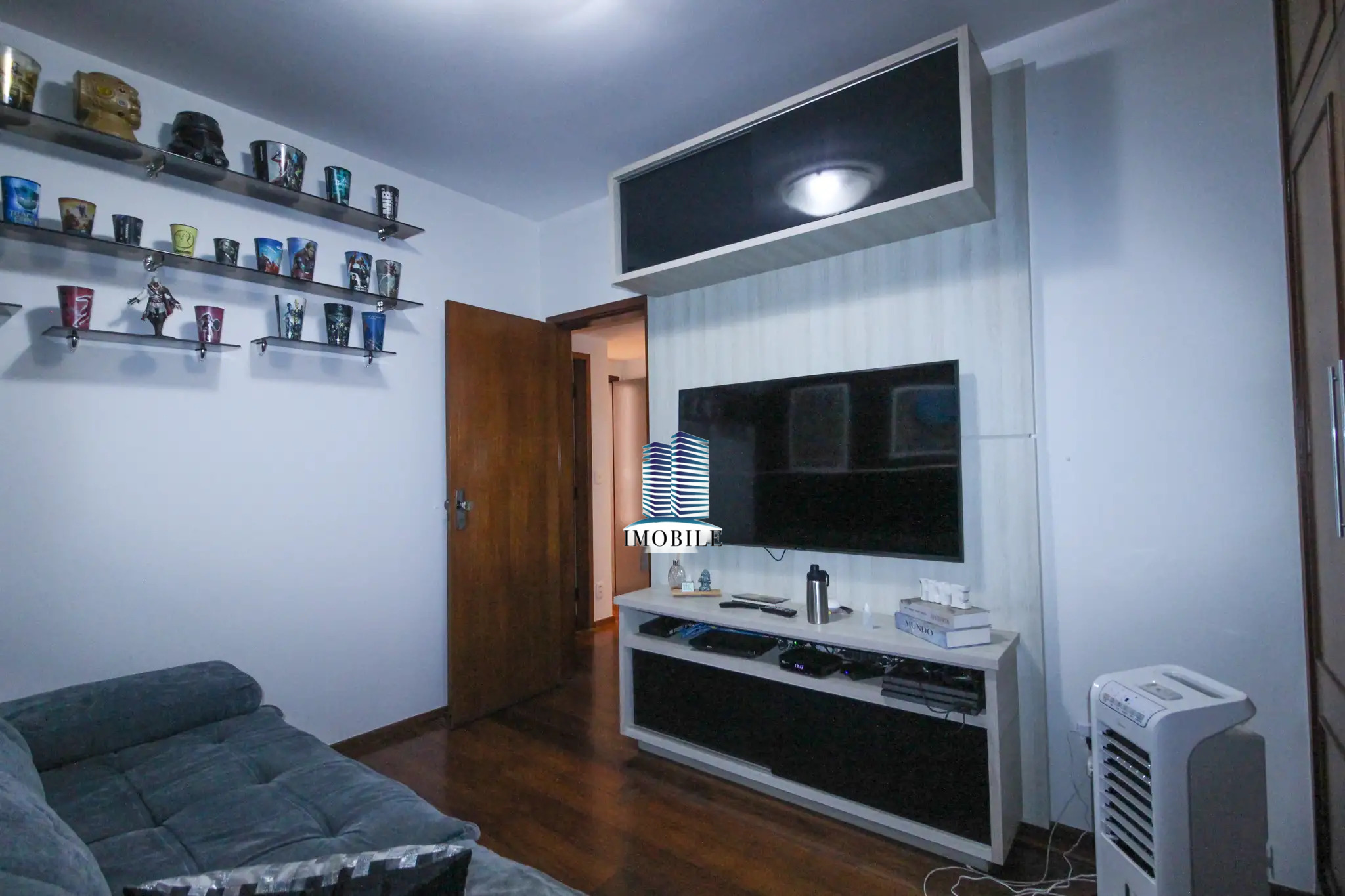 Apartamento à venda com 4 quartos, 135m² - Foto 17