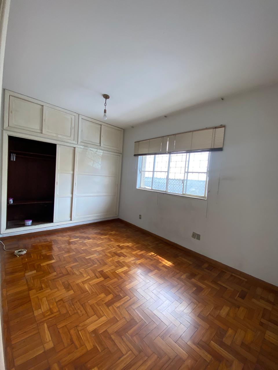 Apartamento para alugar com 3 quartos, 110m² - Foto 10