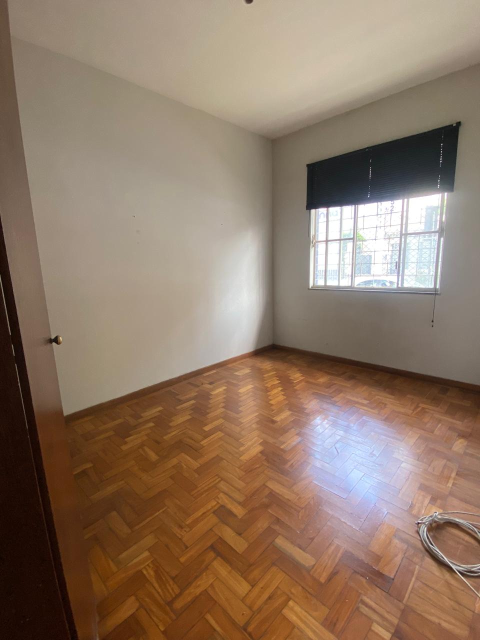 Apartamento para alugar com 3 quartos, 110m² - Foto 18