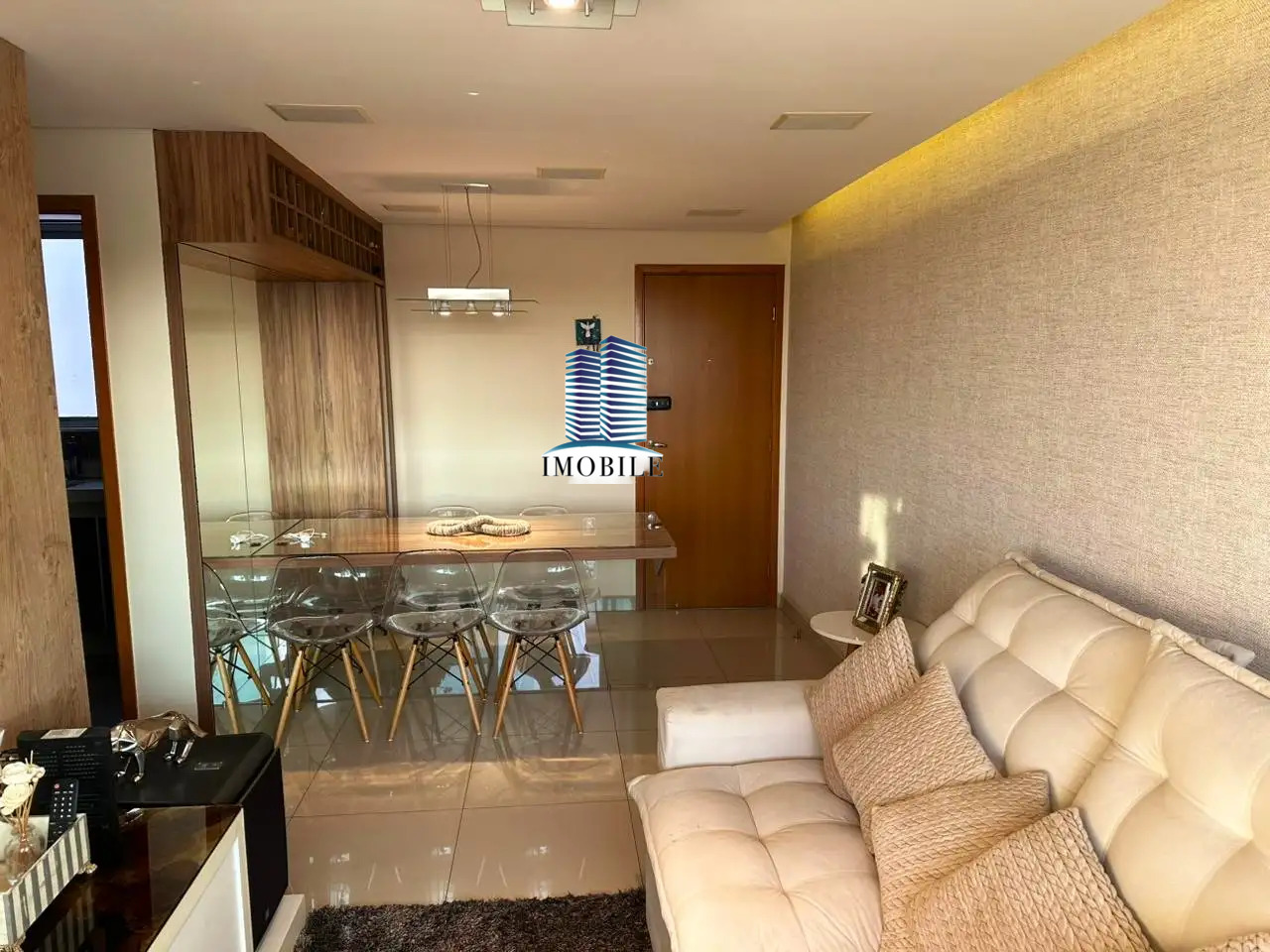 Apartamento à venda com 3 quartos, 81m² - Foto 3