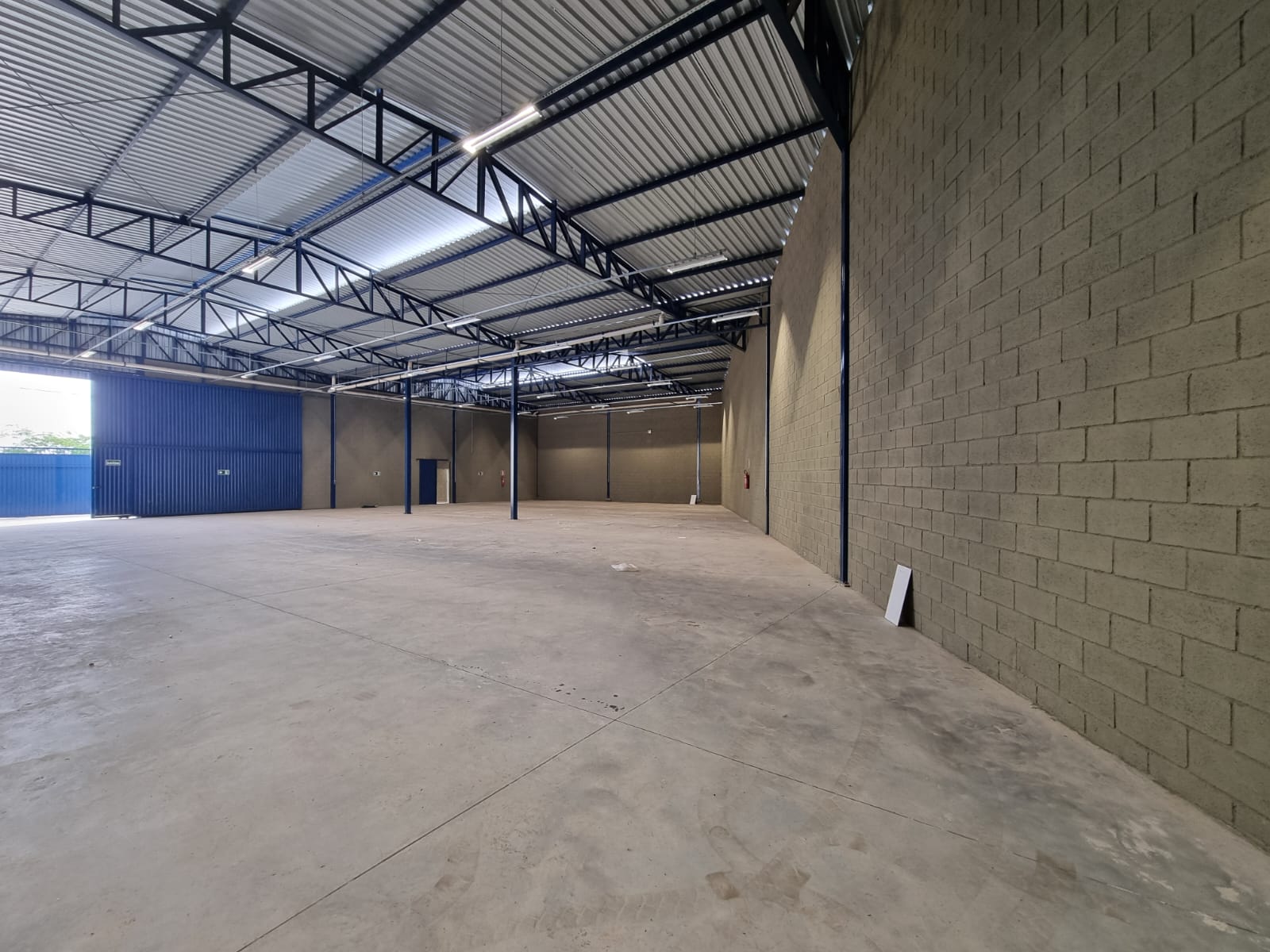 Depósito-Galpão-Armazém para alugar, 750m² - Foto 9