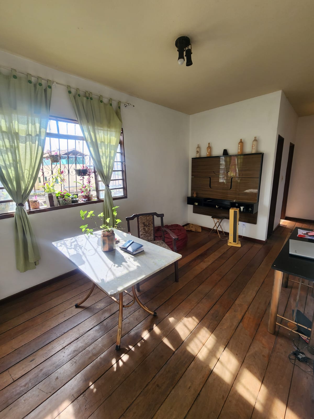 Apartamento à venda com 3 quartos, 65m² - Foto 1