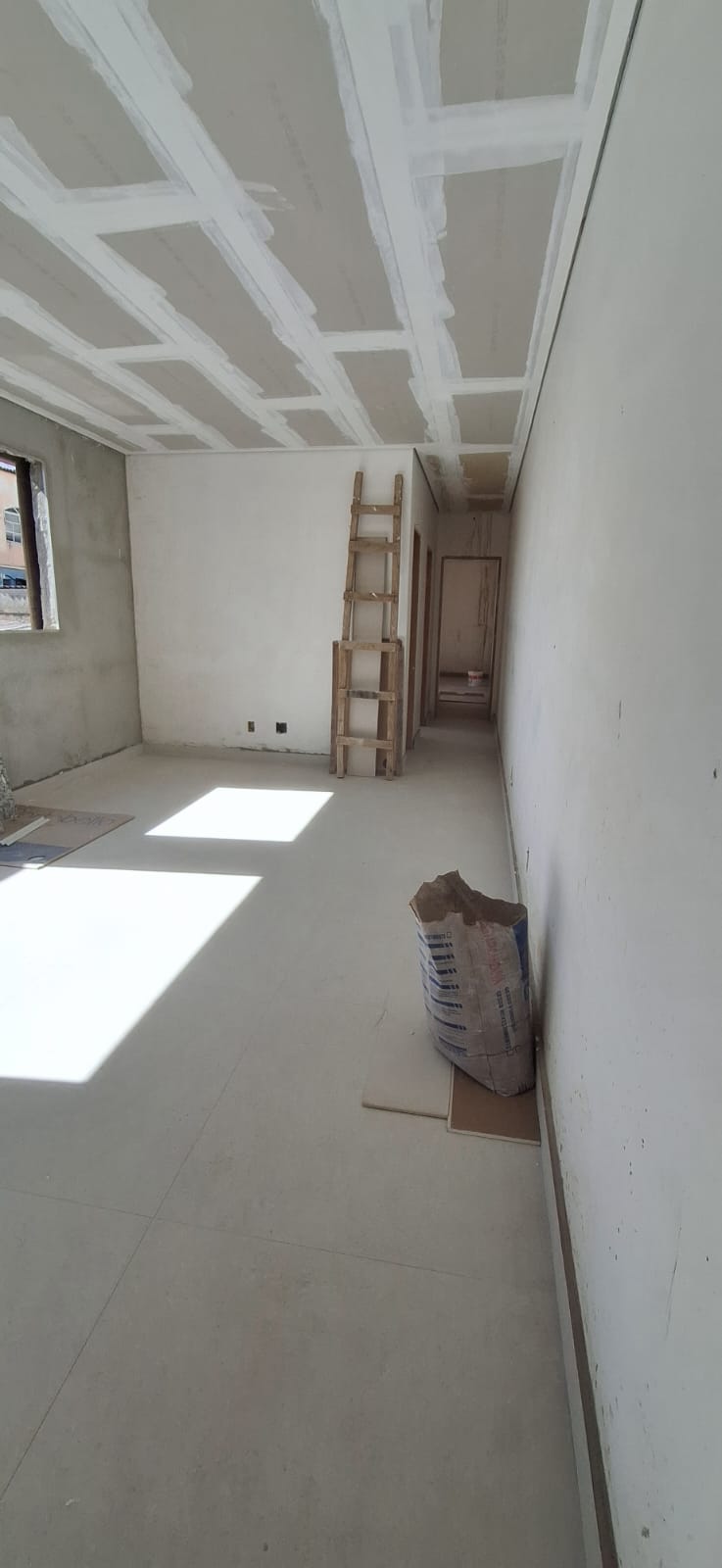 Apartamento à venda com 2 quartos, 100m² - Foto 12