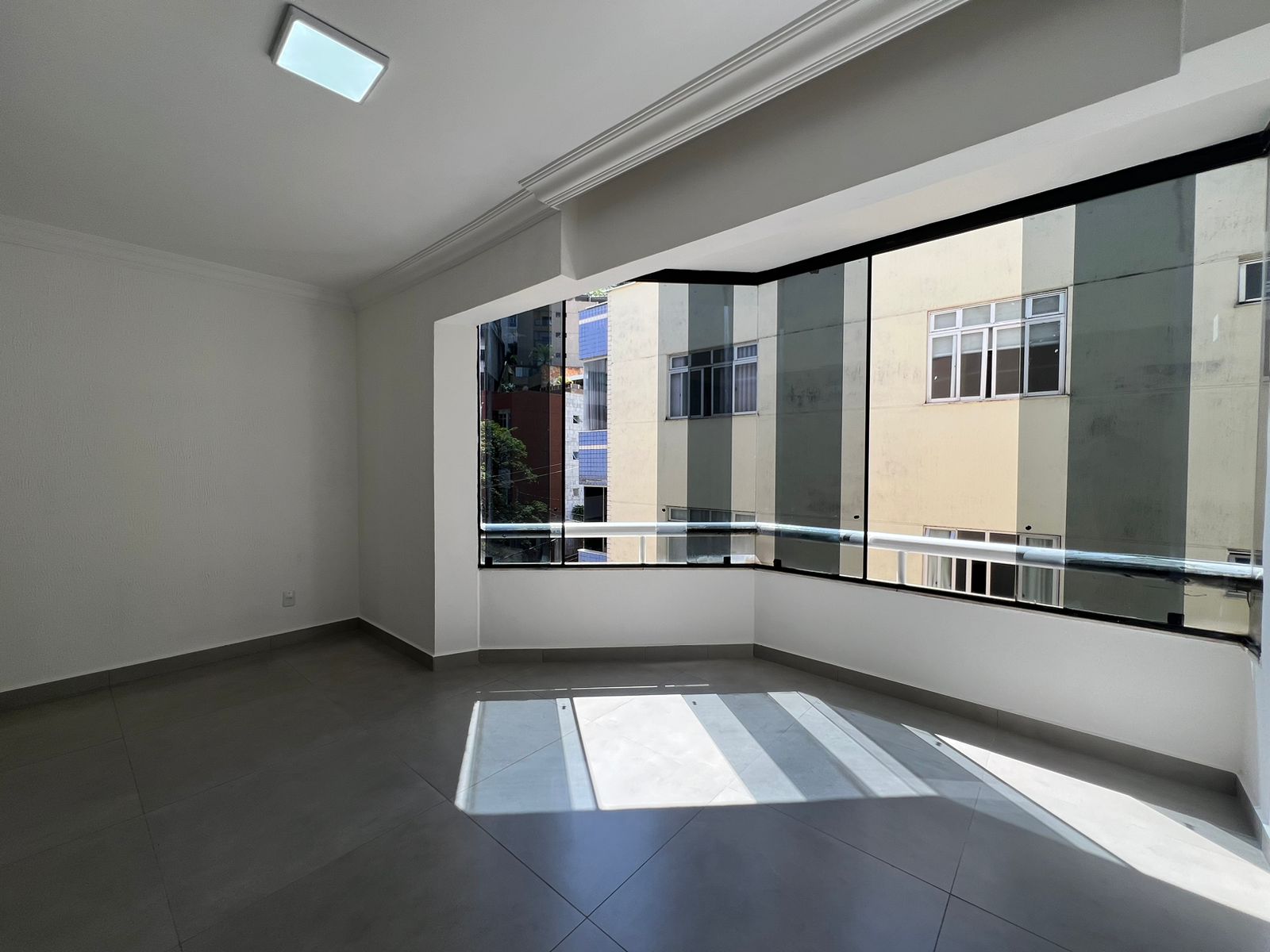 Cobertura para alugar com 3 quartos, 183m² - Foto 9