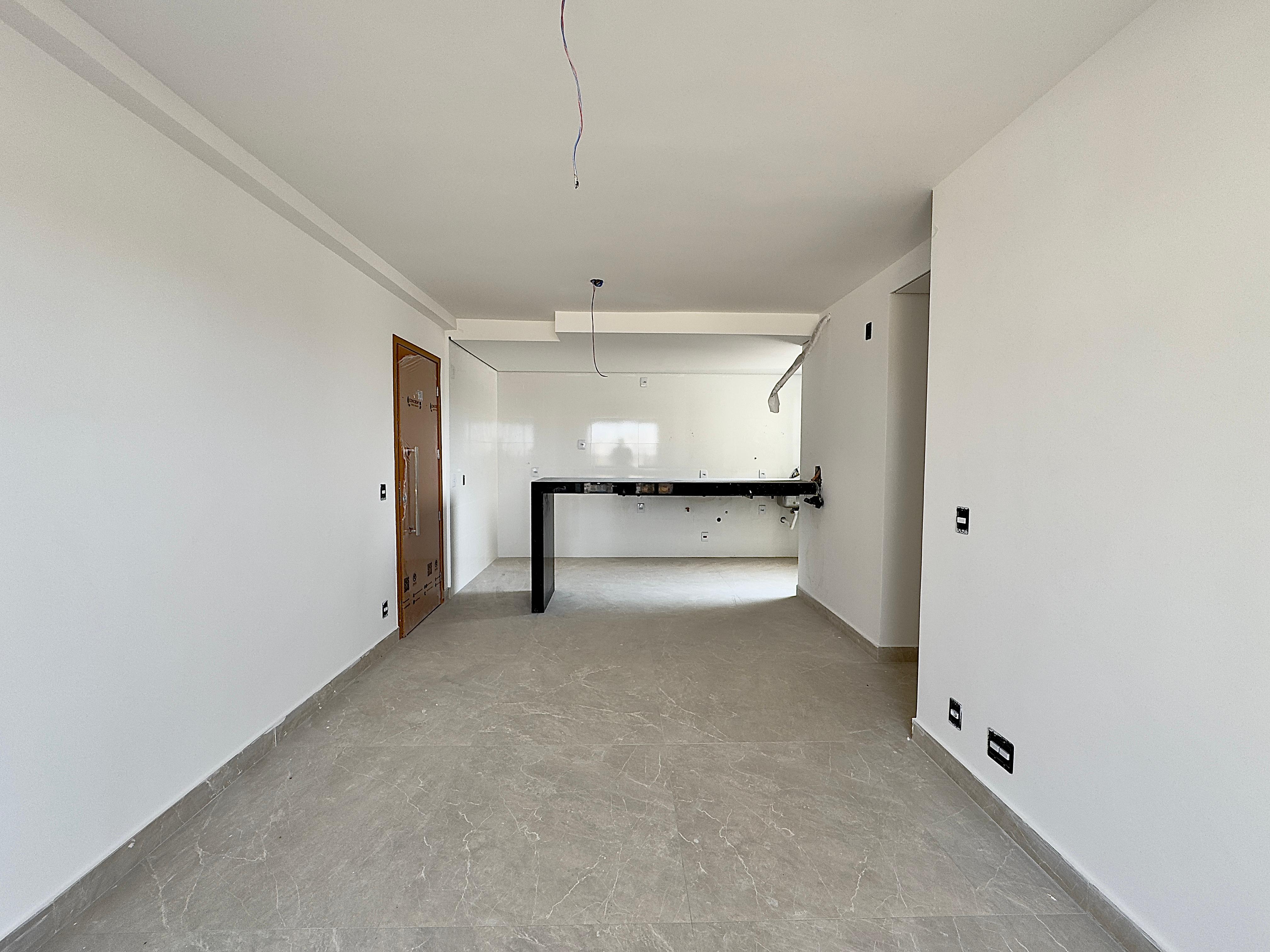 Apartamento à venda com 3 quartos, 75m² - Foto 3