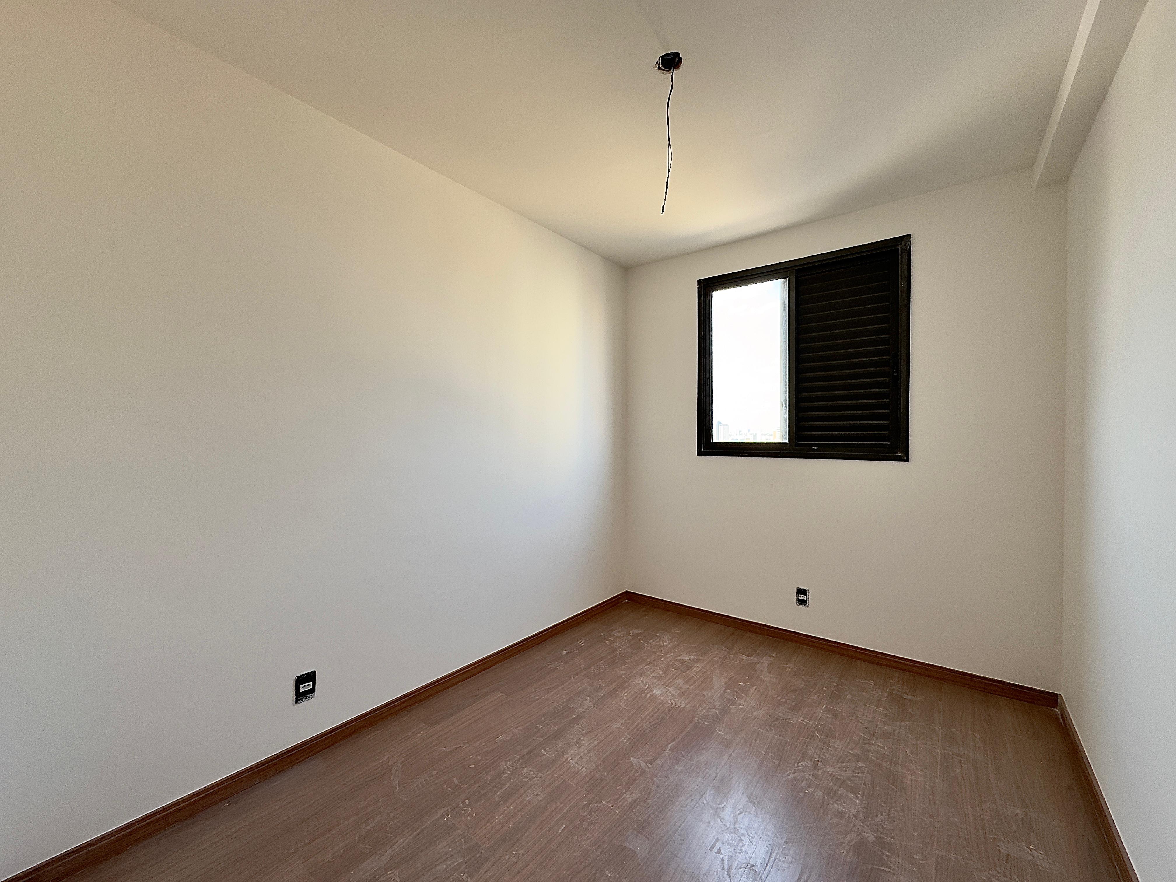 Apartamento à venda com 3 quartos, 75m² - Foto 12