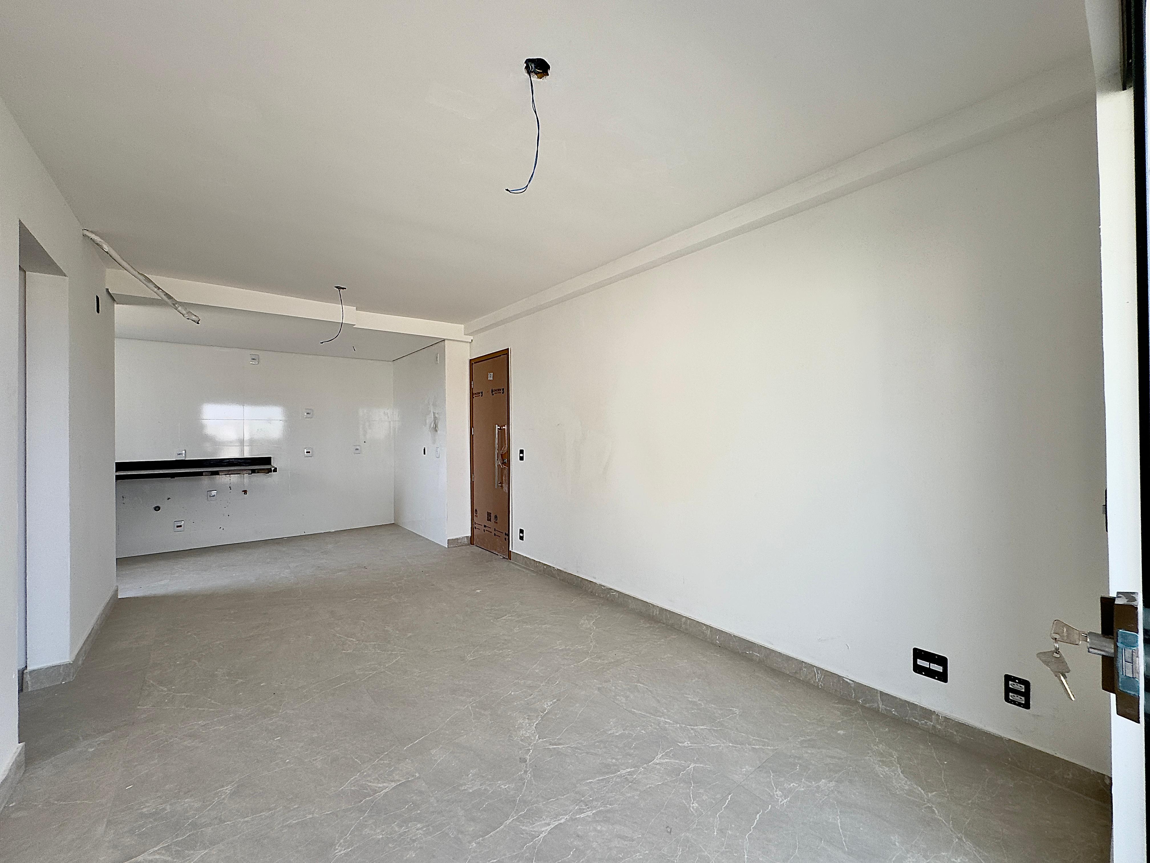 Apartamento à venda com 2 quartos, 60m² - Foto 5