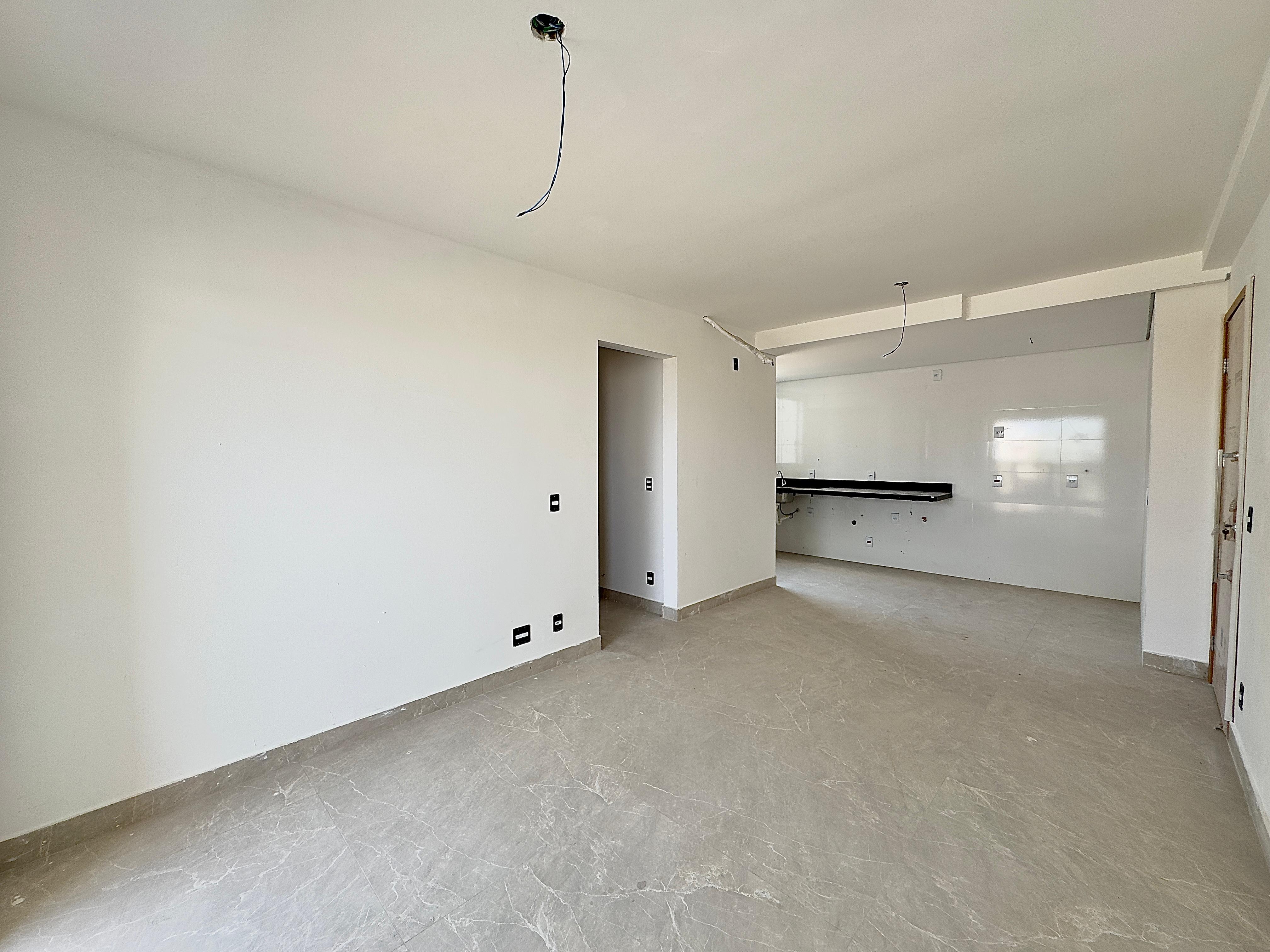 Apartamento à venda com 2 quartos, 60m² - Foto 2