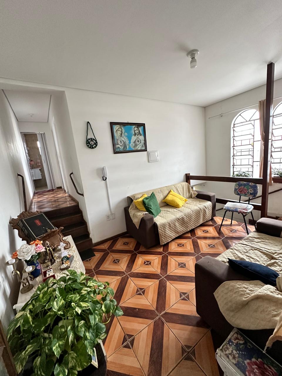 Casa à venda com 2 quartos, 107m² - Foto 4