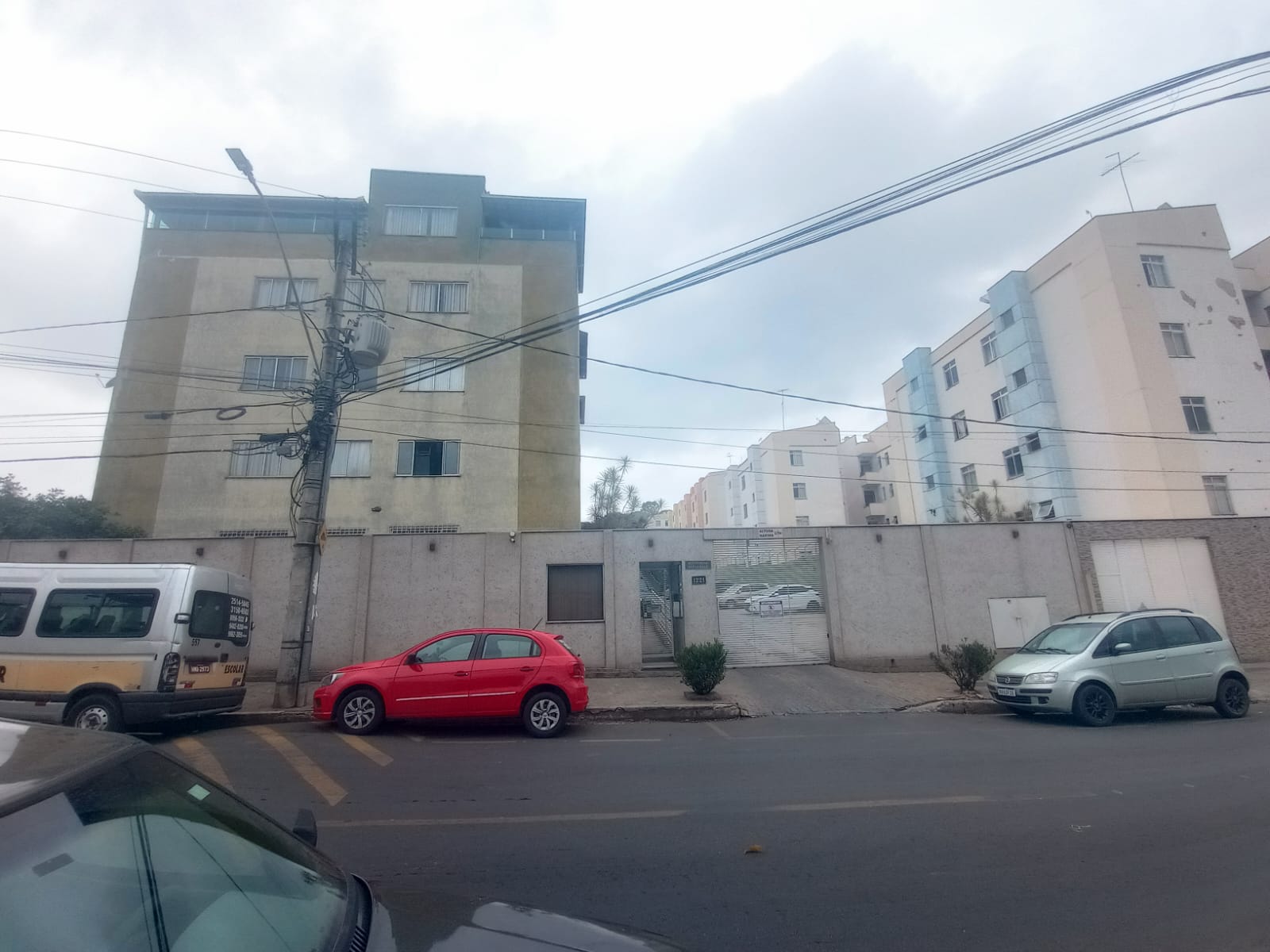 Apartamento à venda com 3 quartos, 70m² - Foto 3