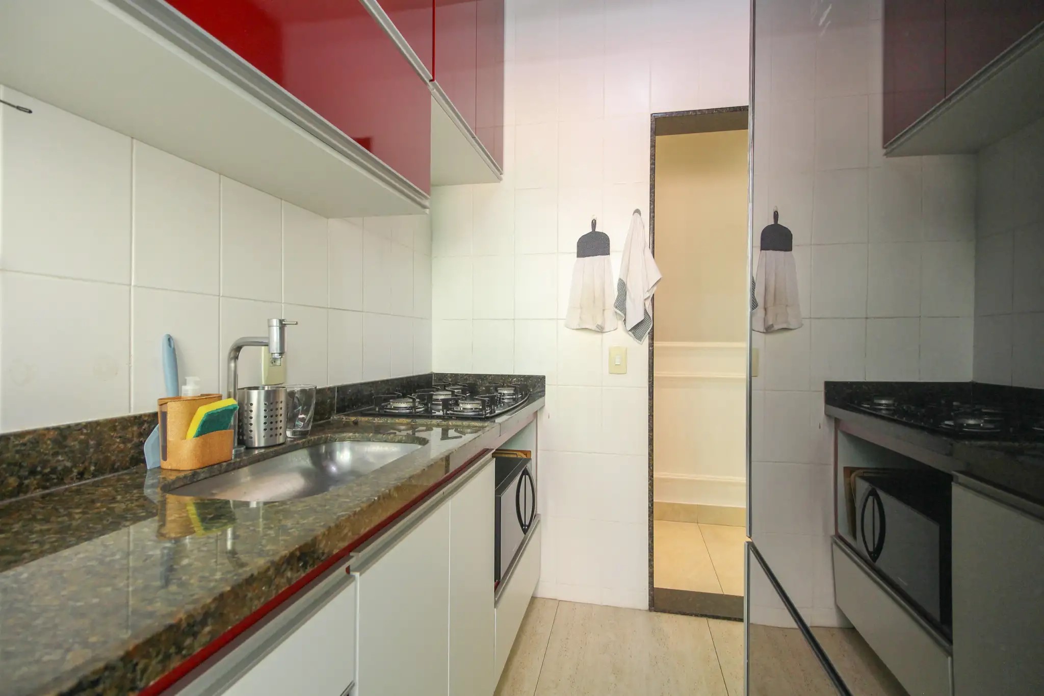 Apartamento à venda com 2 quartos, 65m² - Foto 17