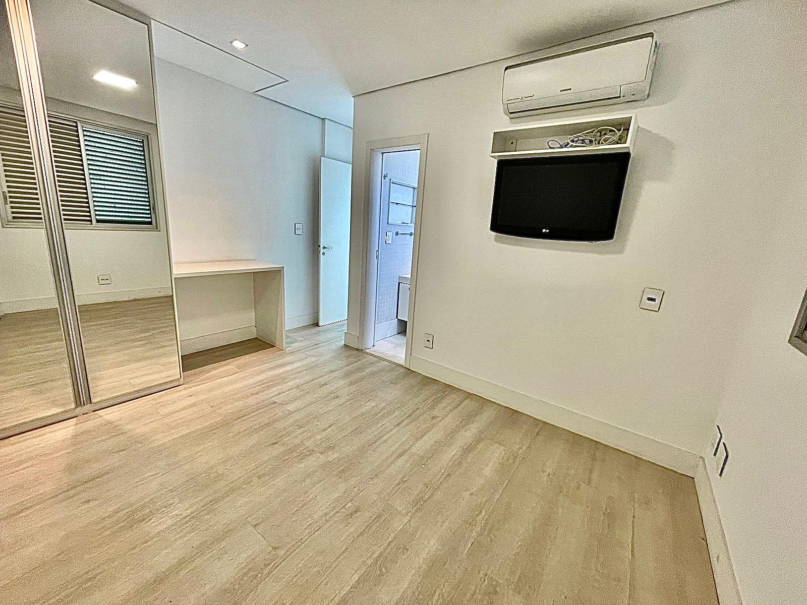 Cobertura à venda com 4 quartos, 400m² - Foto 16