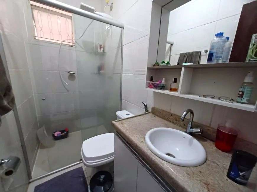 Casa à venda com 4 quartos, 180m² - Foto 13