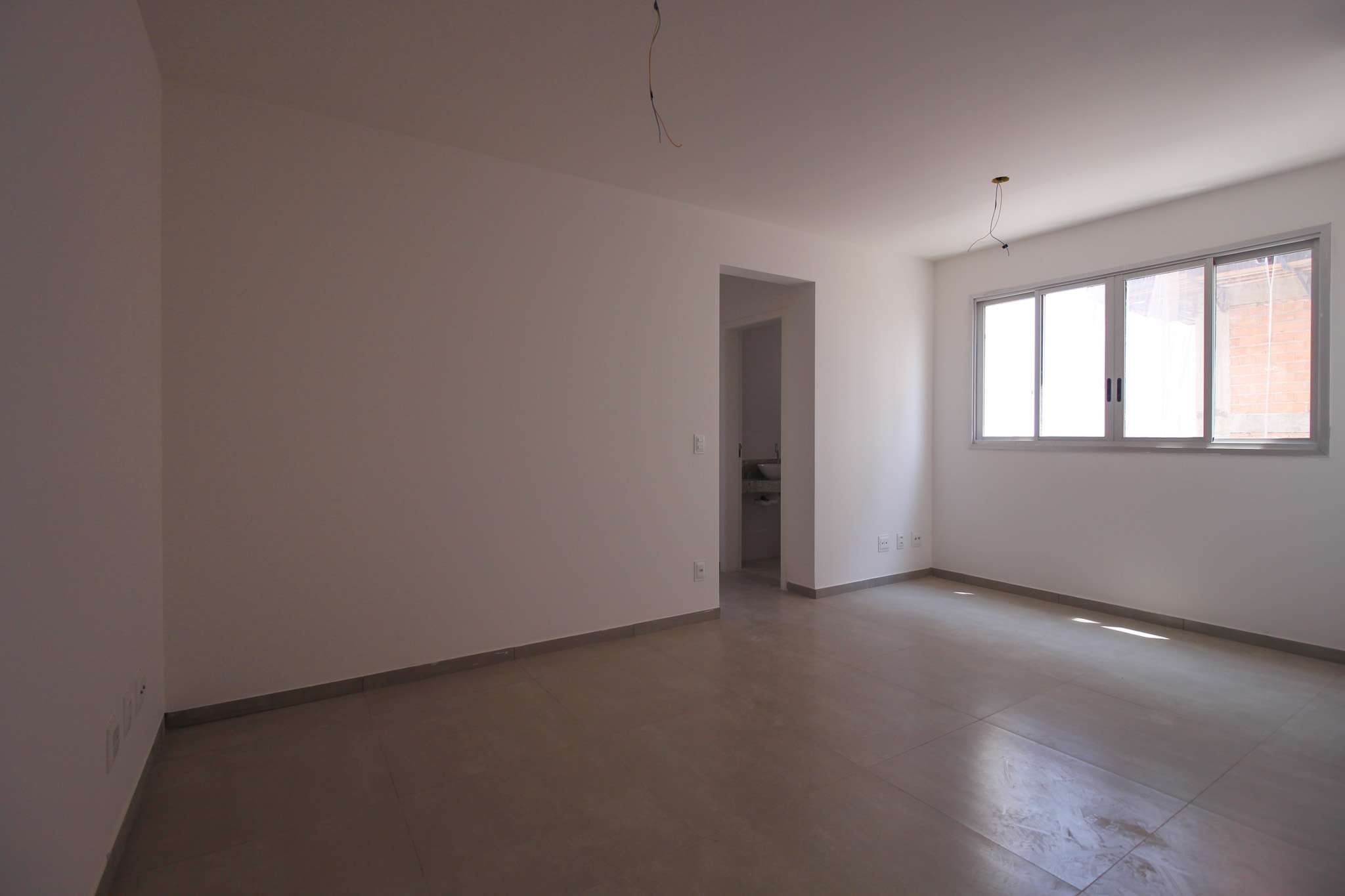 Apartamento à venda com 2 quartos, 54m² - Foto 1