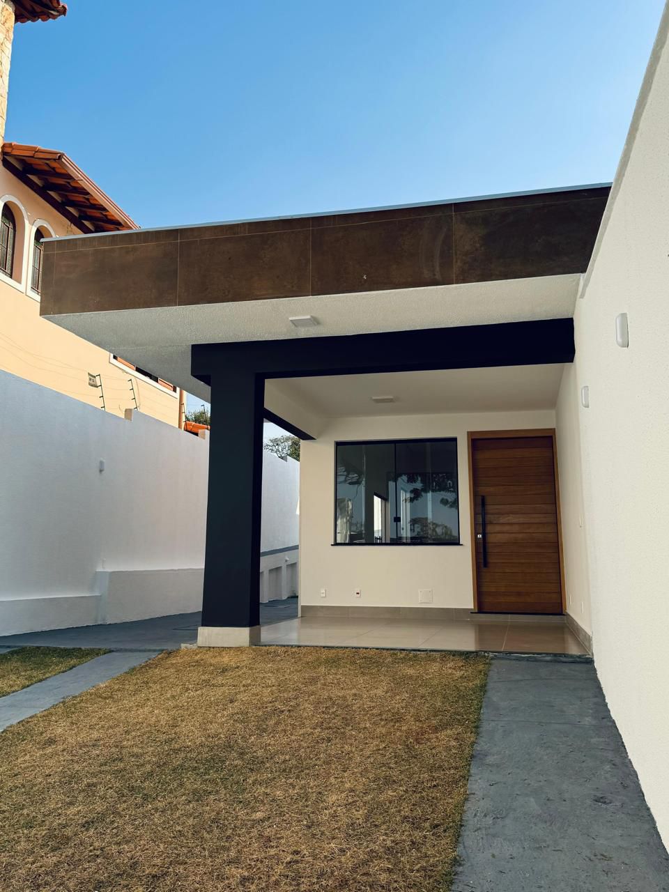 Casa à venda com 3 quartos, 280m² - Foto 3