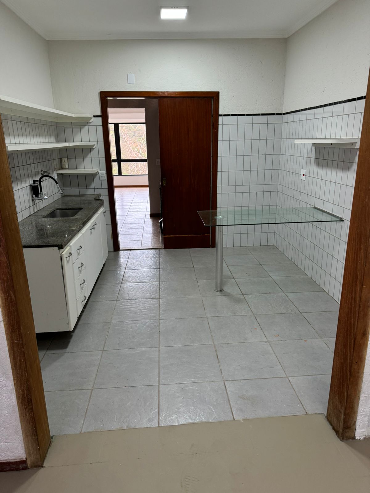 Casa para alugar com 3 quartos, 1256m² - Foto 24