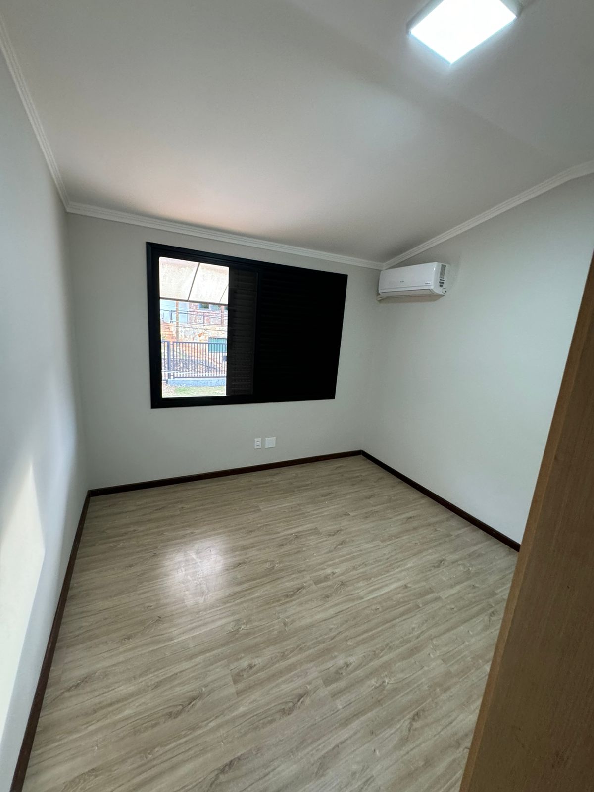 Casa para alugar com 3 quartos, 1256m² - Foto 15