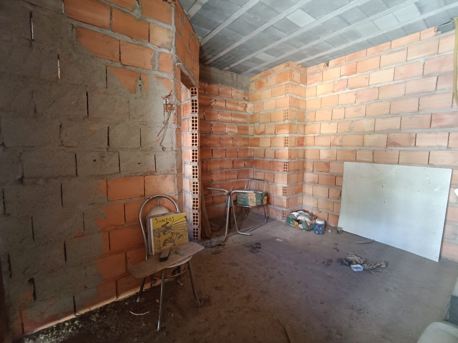 Casa à venda com 2 quartos, 190m² - Foto 10