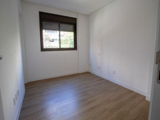 Apartamento à venda com 3 quartos, 106m² - Foto 4