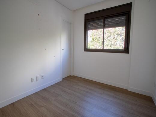 Apartamento à venda com 3 quartos, 106m² - Foto 7