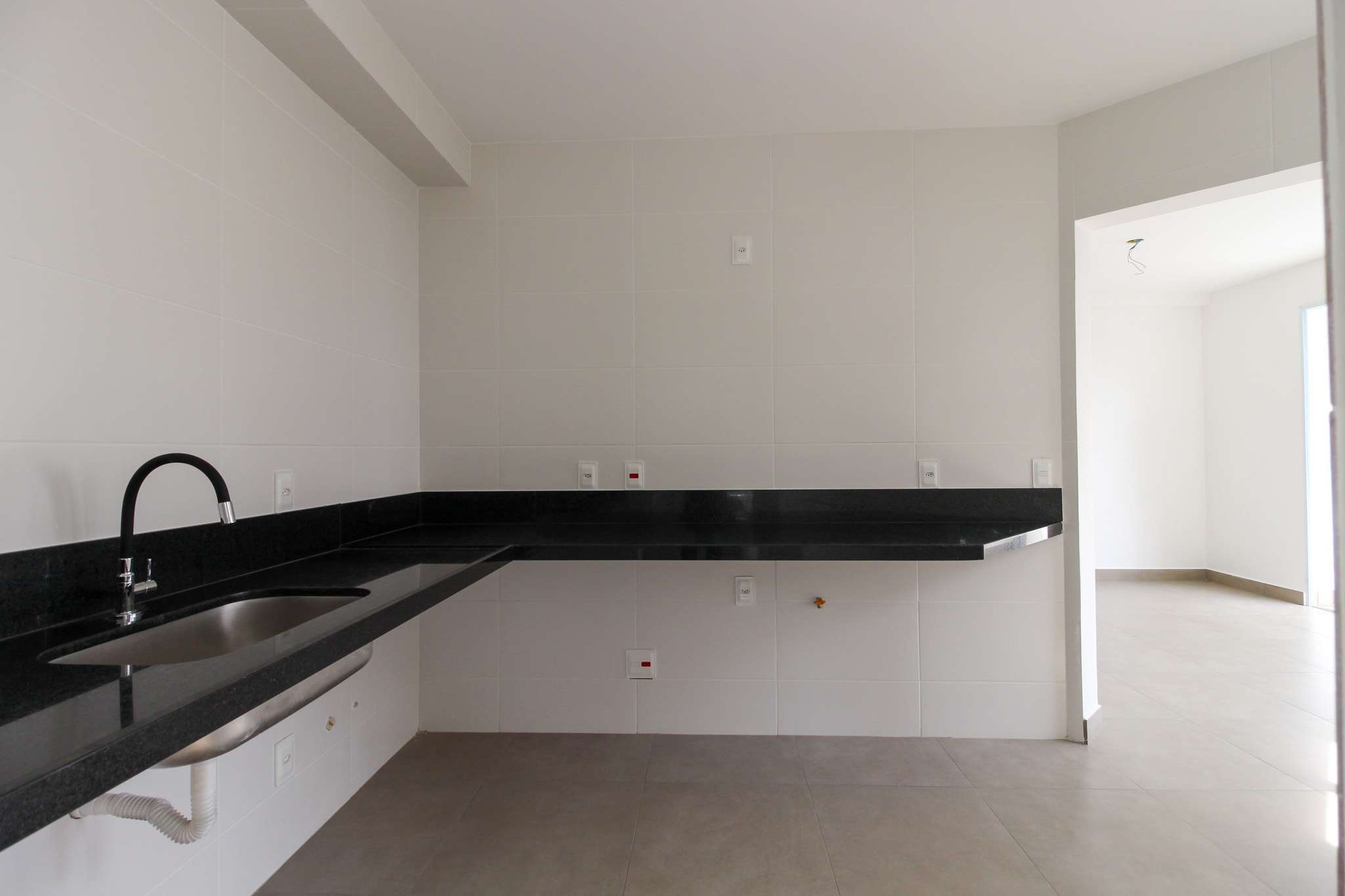 Apartamento à venda com 3 quartos, 97m² - Foto 17