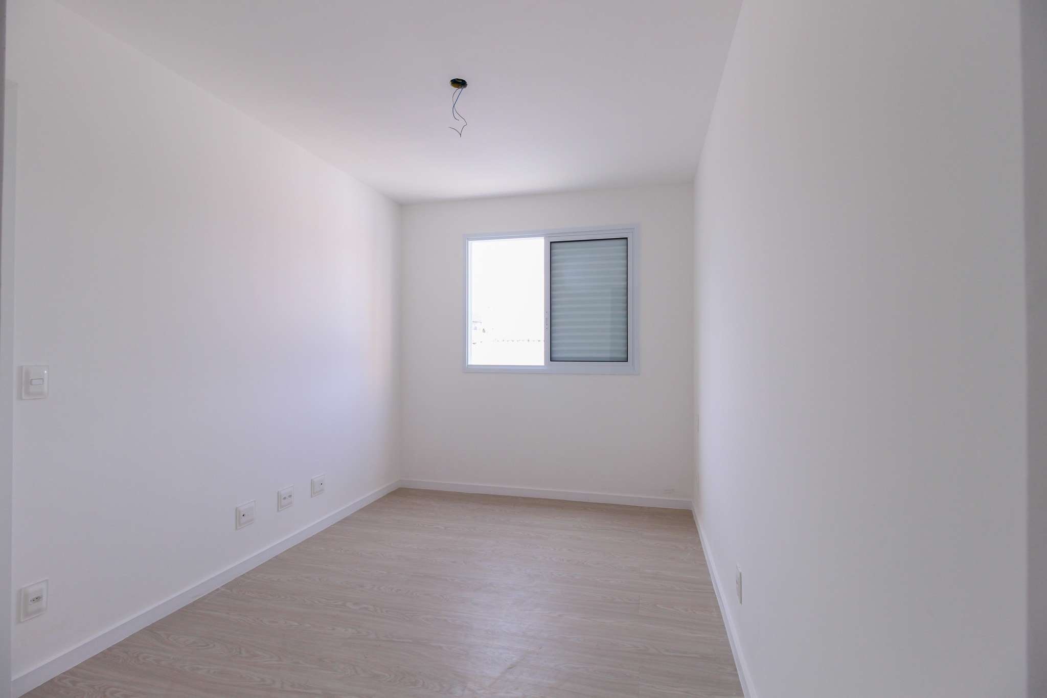 Apartamento à venda com 3 quartos, 97m² - Foto 7