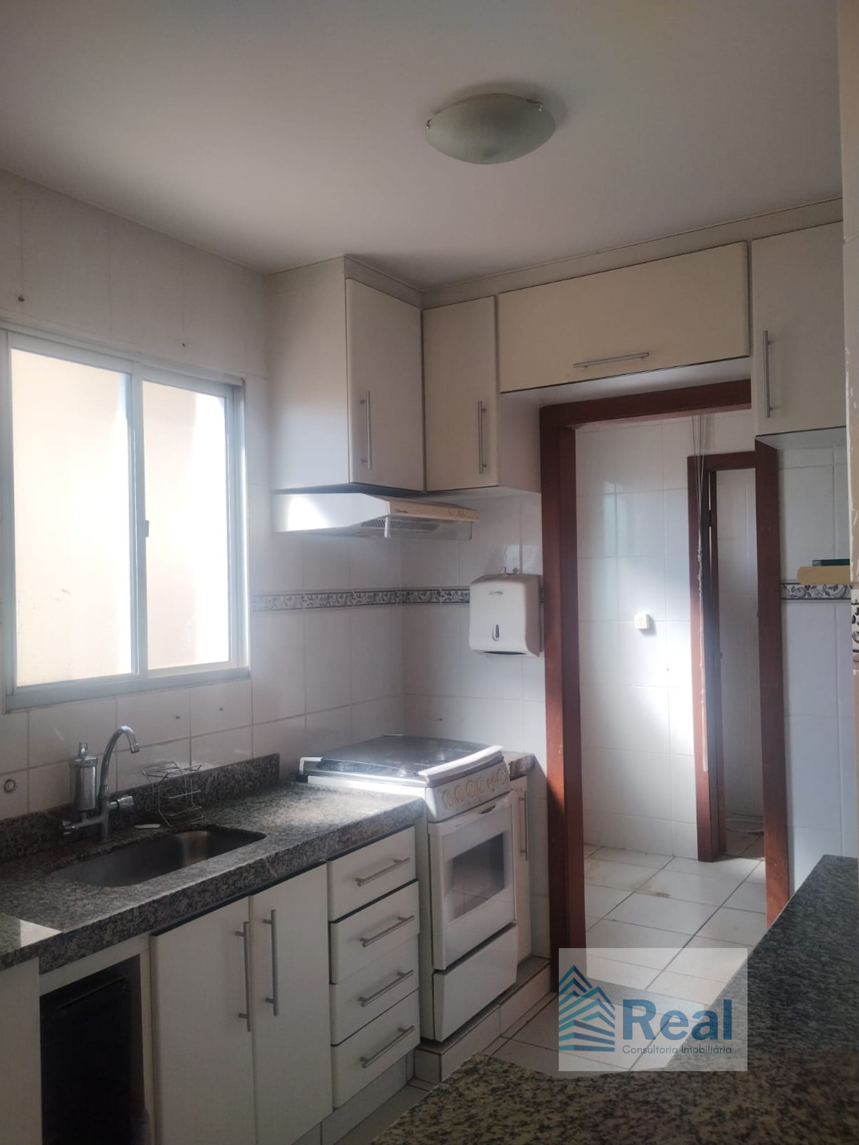 Apartamento à venda com 3 quartos, 90m² - Foto 8