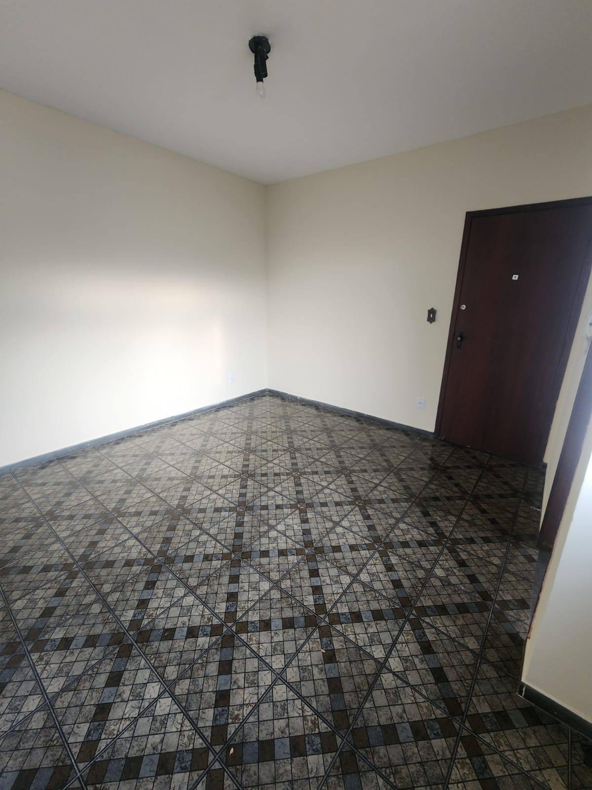 Apartamento para alugar com 1 quarto, 45m² - Foto 1