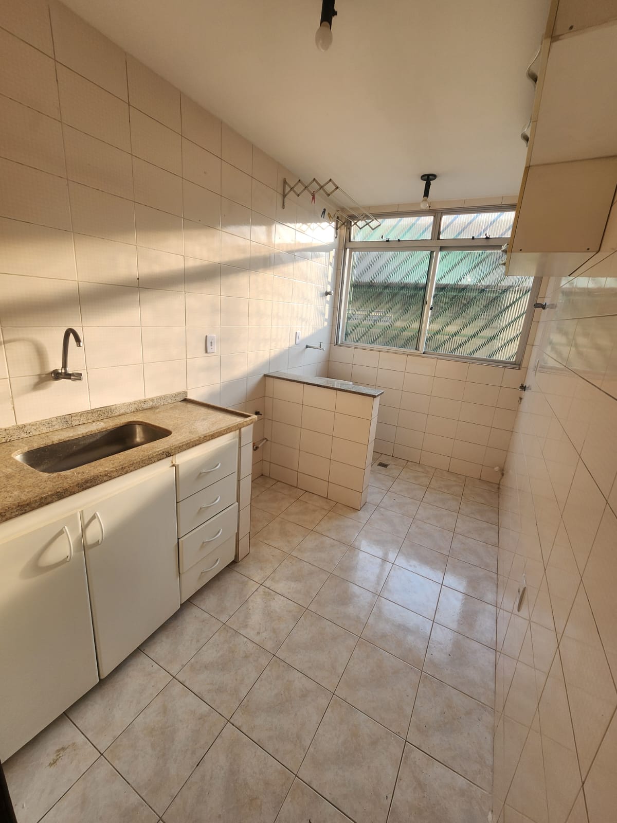 Apartamento para alugar com 1 quarto, 45m² - Foto 4