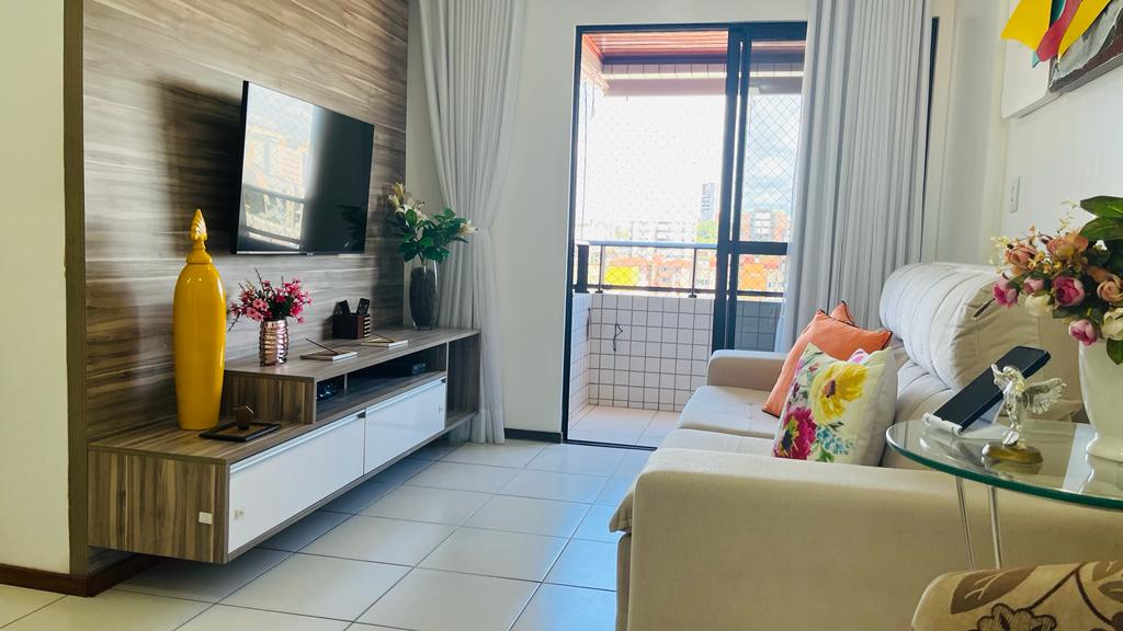 Apartamento à venda com 2 quartos, 75m² - Foto 17