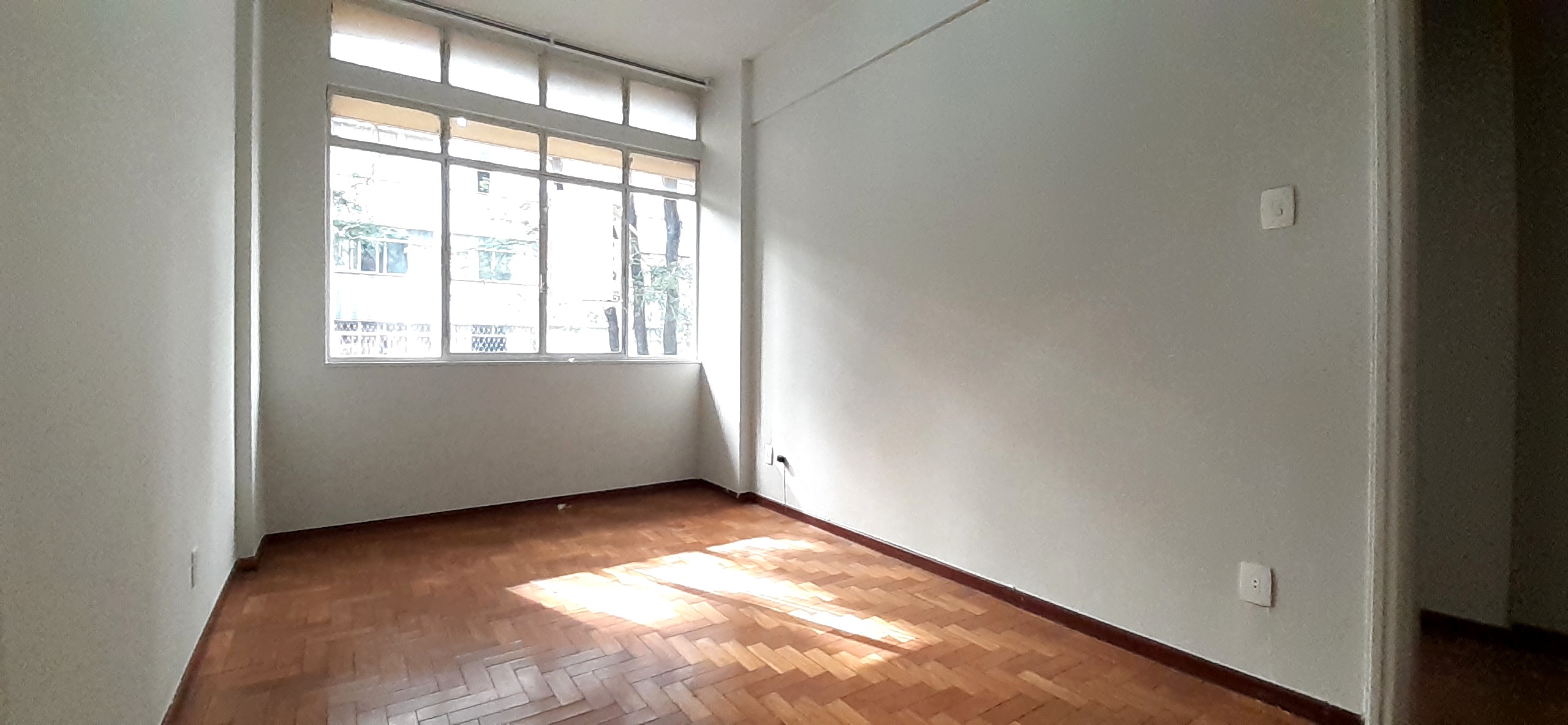 Apartamento para alugar com 2 quartos, 65m² - Foto 3