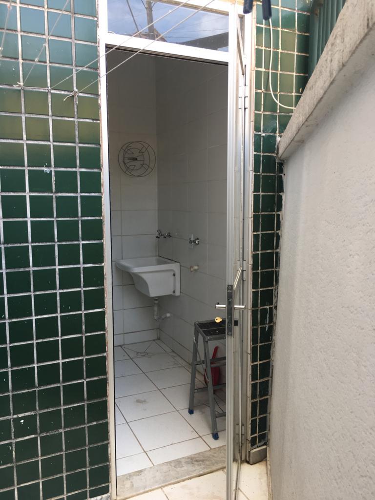 Apartamento à venda com 3 quartos, 96m² - Foto 4