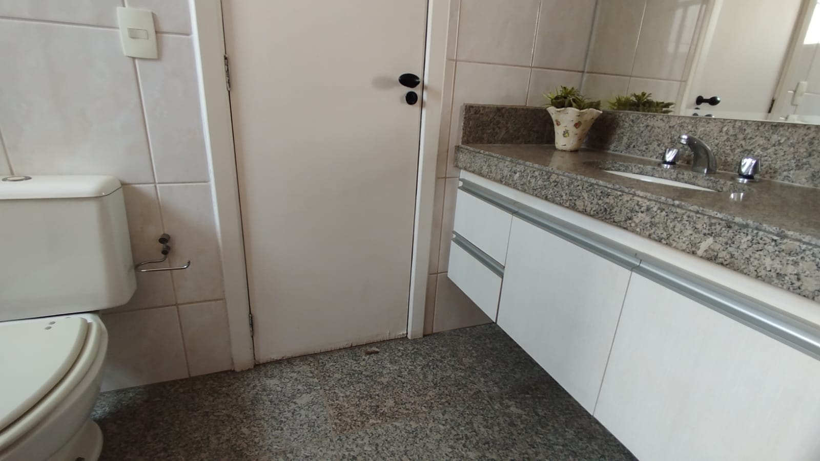 Apartamento à venda com 4 quartos, 162m² - Foto 14