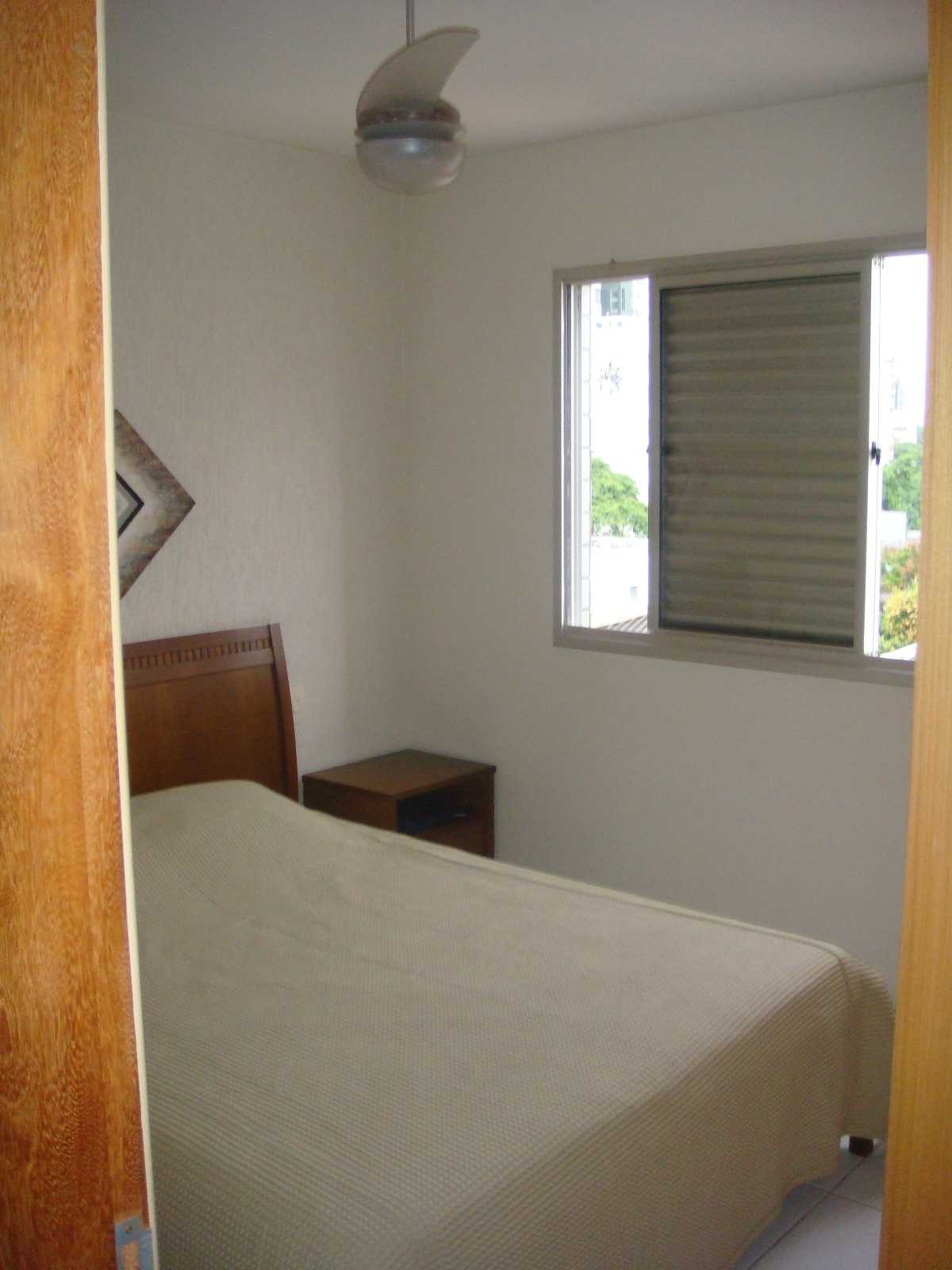 Apartamento à venda com 3 quartos, 146m² - Foto 13